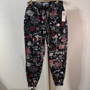 Men's Graphic Jogger Pants - Black and Red